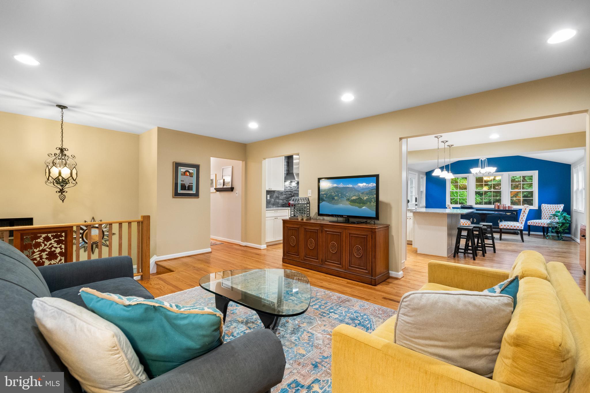 WILLOW WOODS - Residential