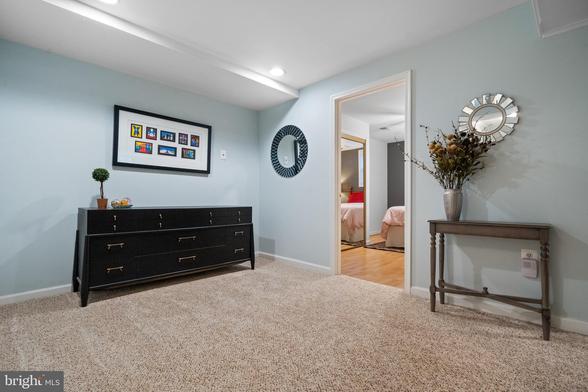 WILLOW WOODS - Residential