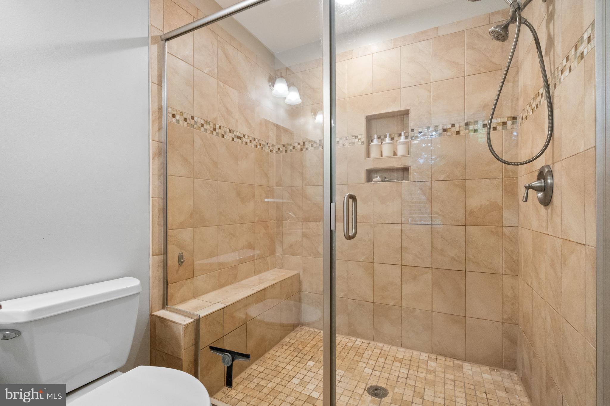 WILLOW WOODS - Residential