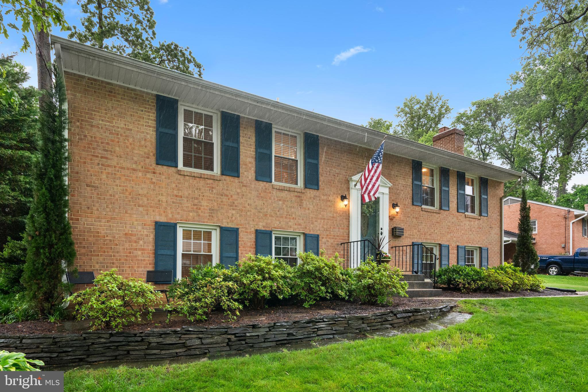 WILLOW WOODS - Residential