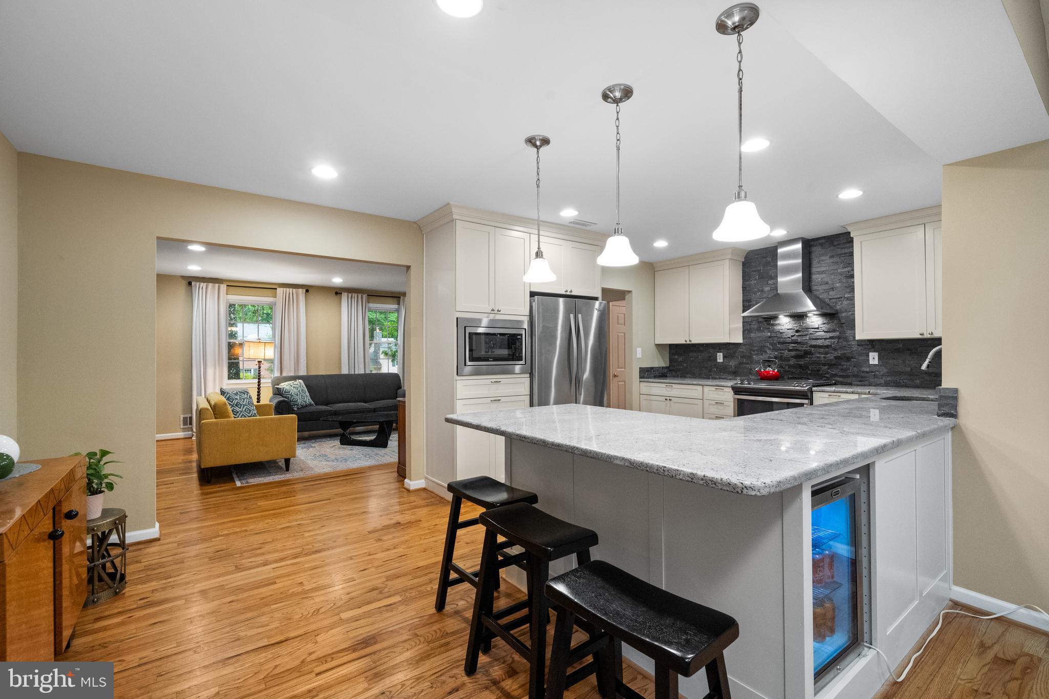 WILLOW WOODS - Residential