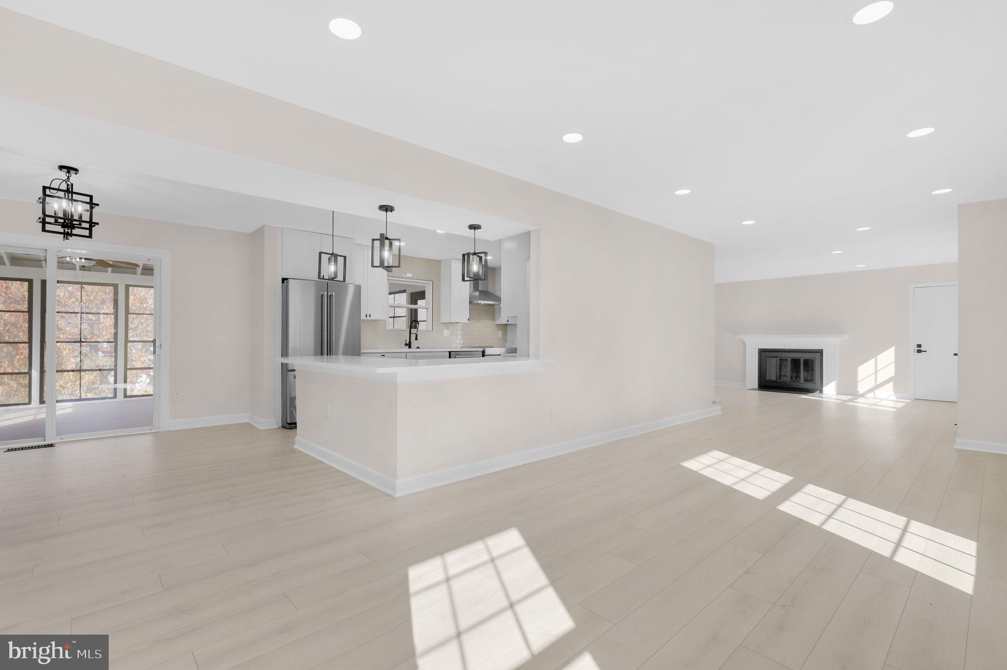 WESTLEIGH - Residential