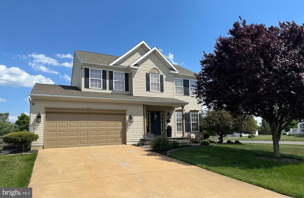 Photo of 101 Spaniel Court, TOWNSEND, DE 19734 (MLS # DENC2102822)