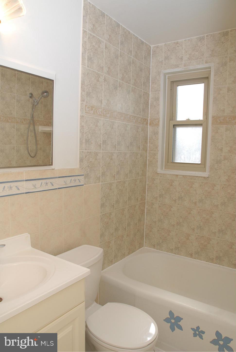 ANNALEE HEIGHTS - Residential