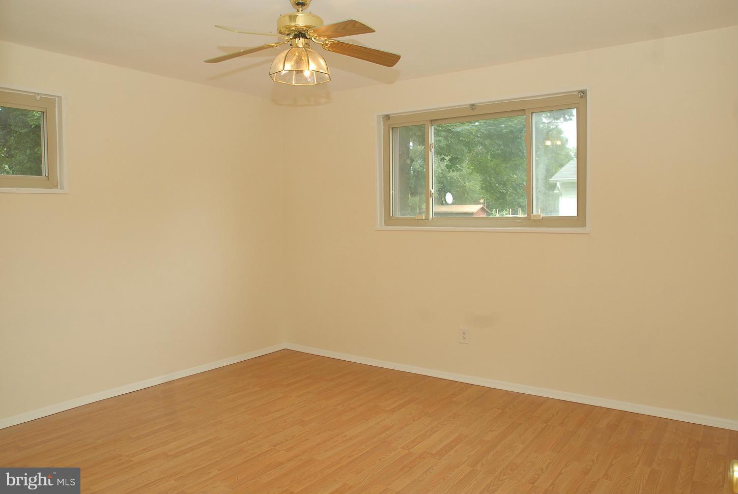 ANNALEE HEIGHTS - Residential