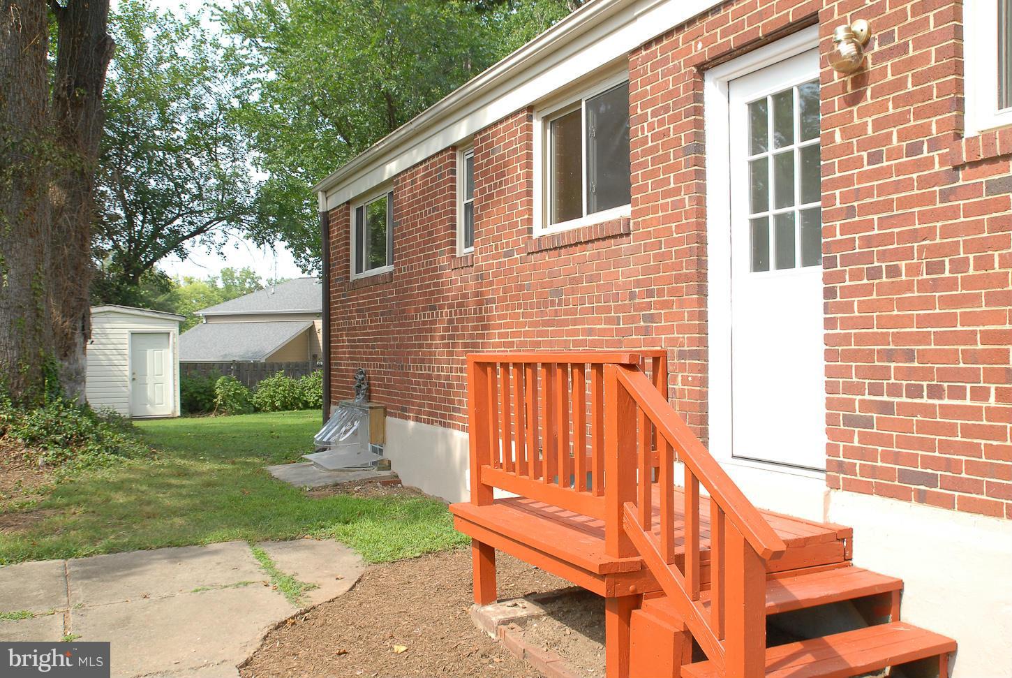 ANNALEE HEIGHTS - Residential