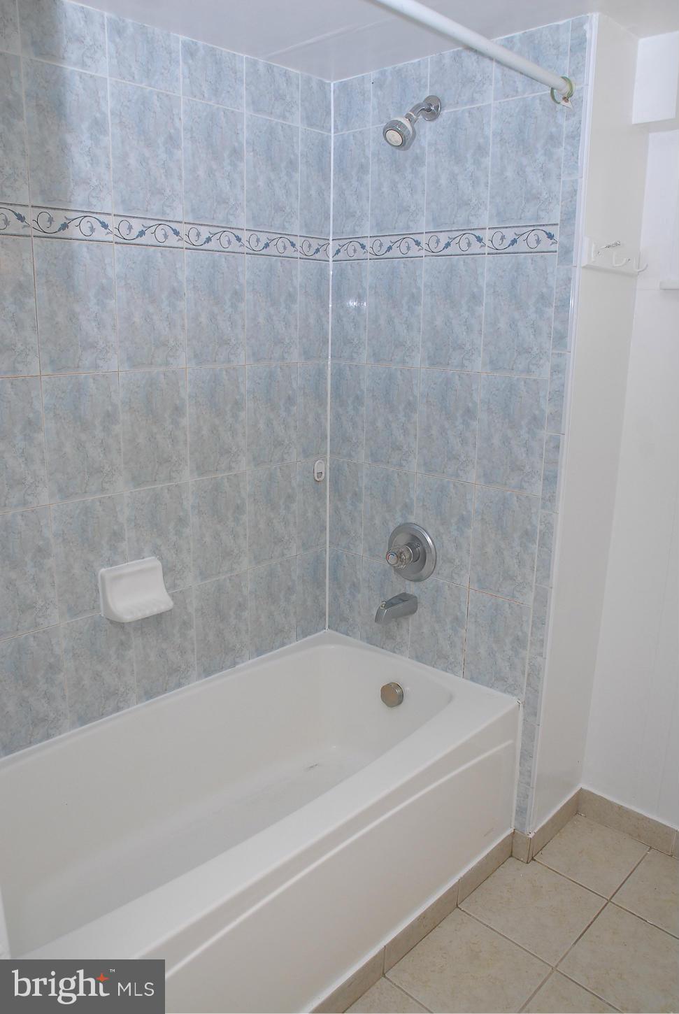 ANNALEE HEIGHTS - Residential