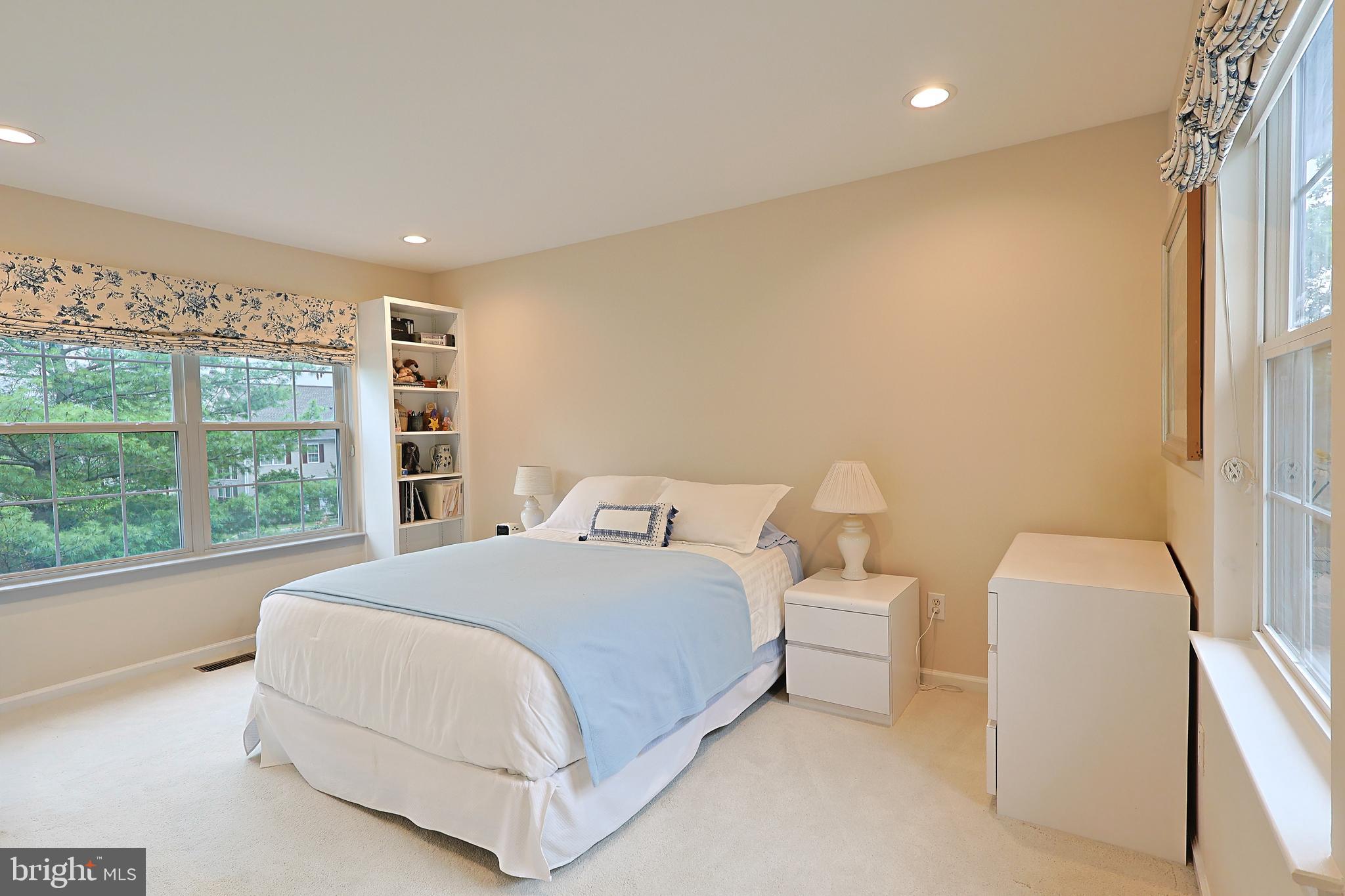 HERITAGE HILLS - Residential