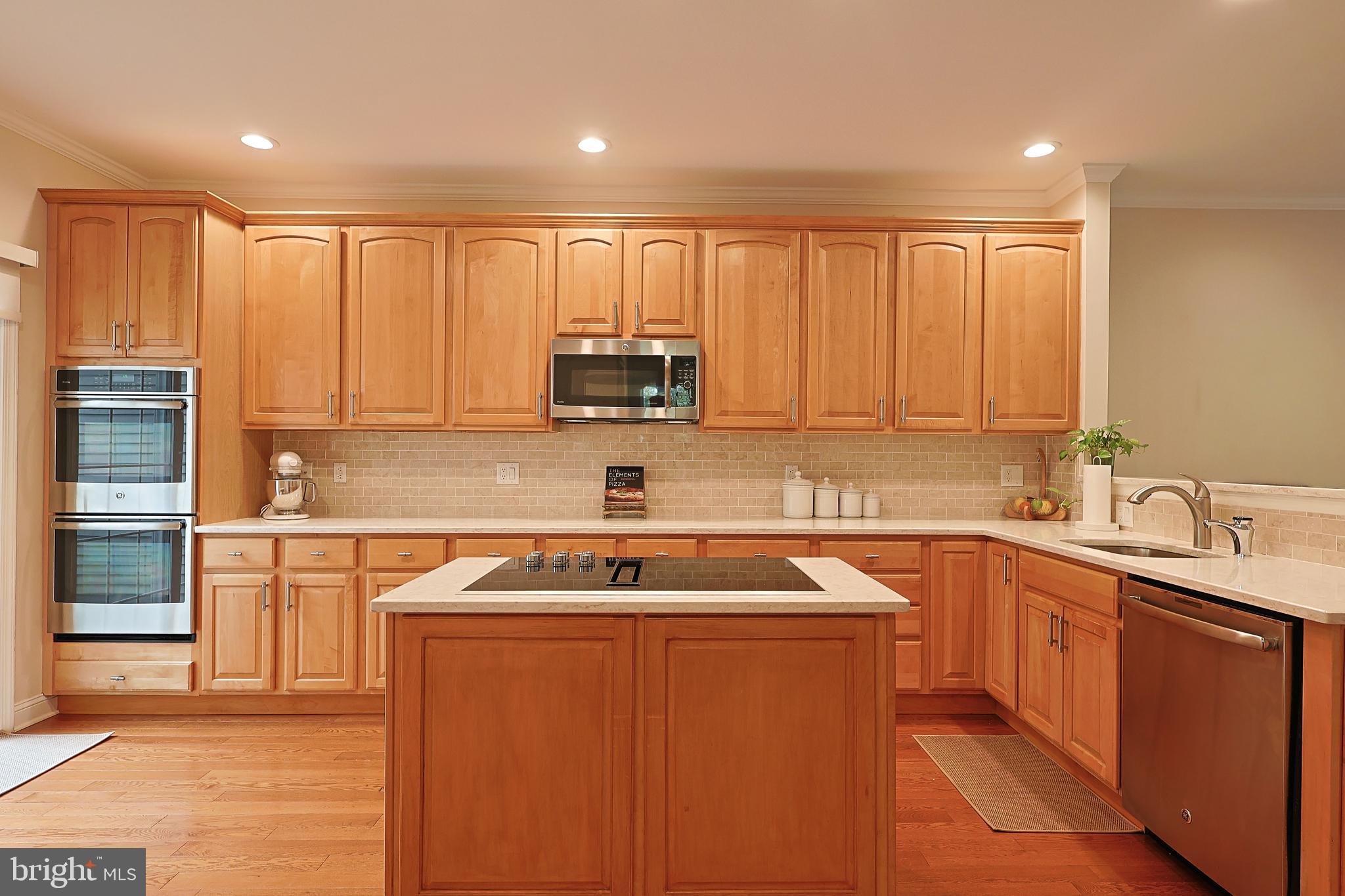 HERITAGE HILLS - Residential