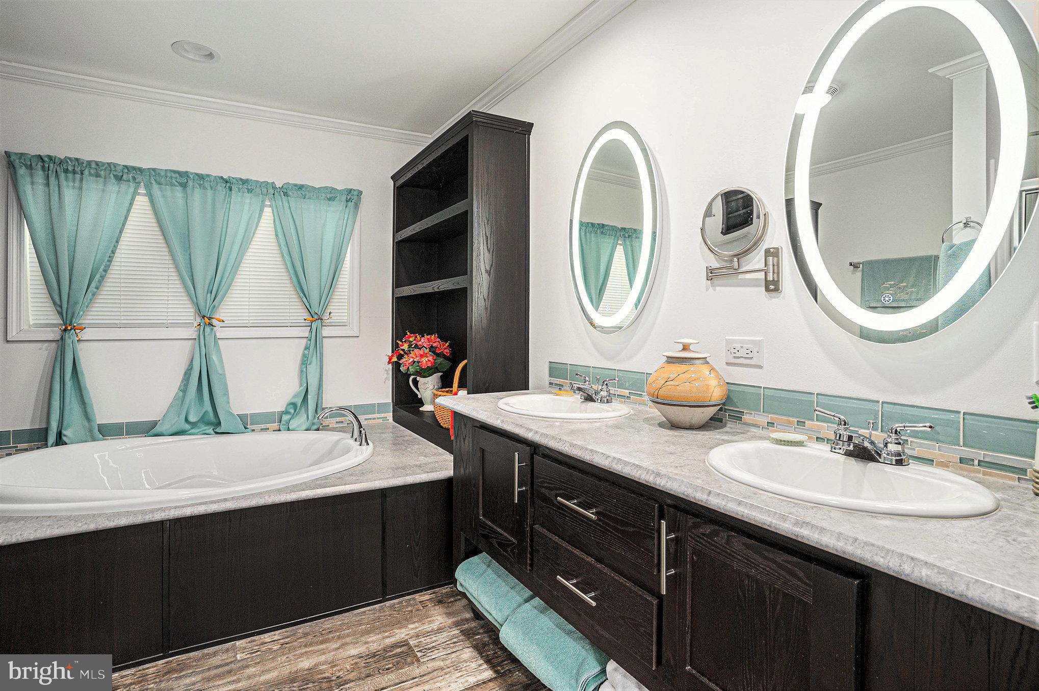 GREEN HILL MHP - Residential