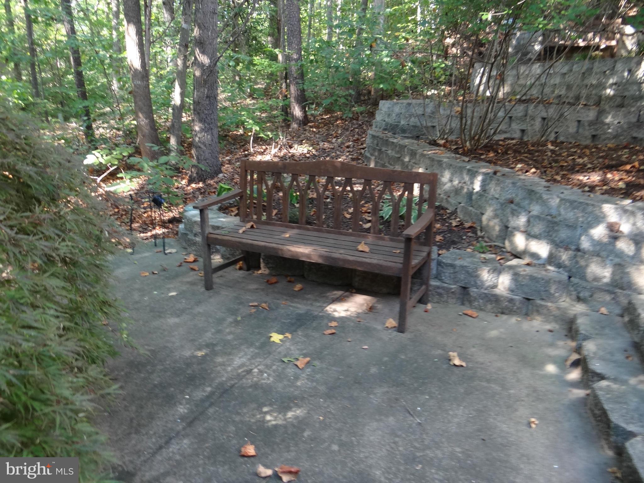 LEE'S HILL - Residential