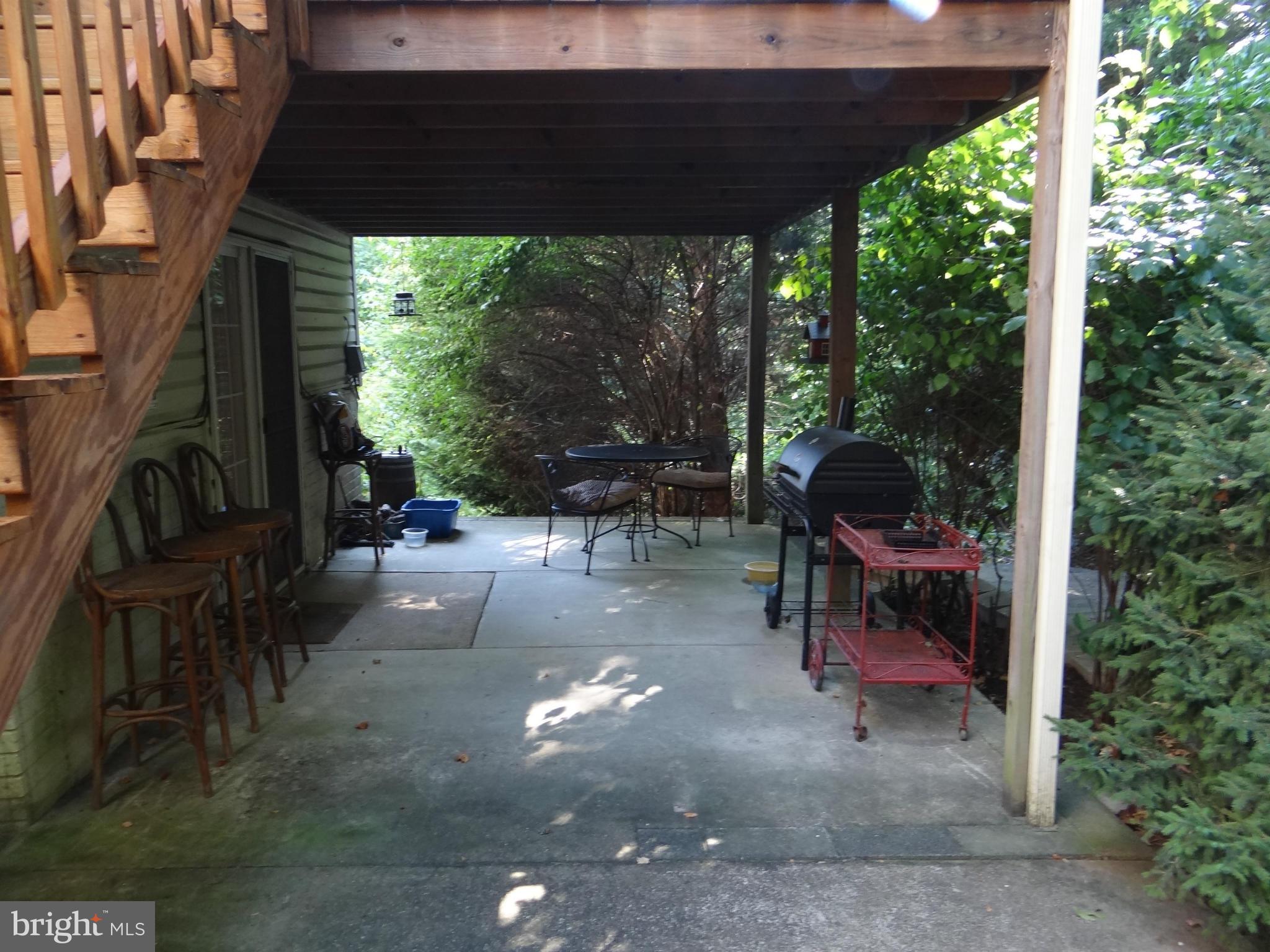 LEE'S HILL - Residential