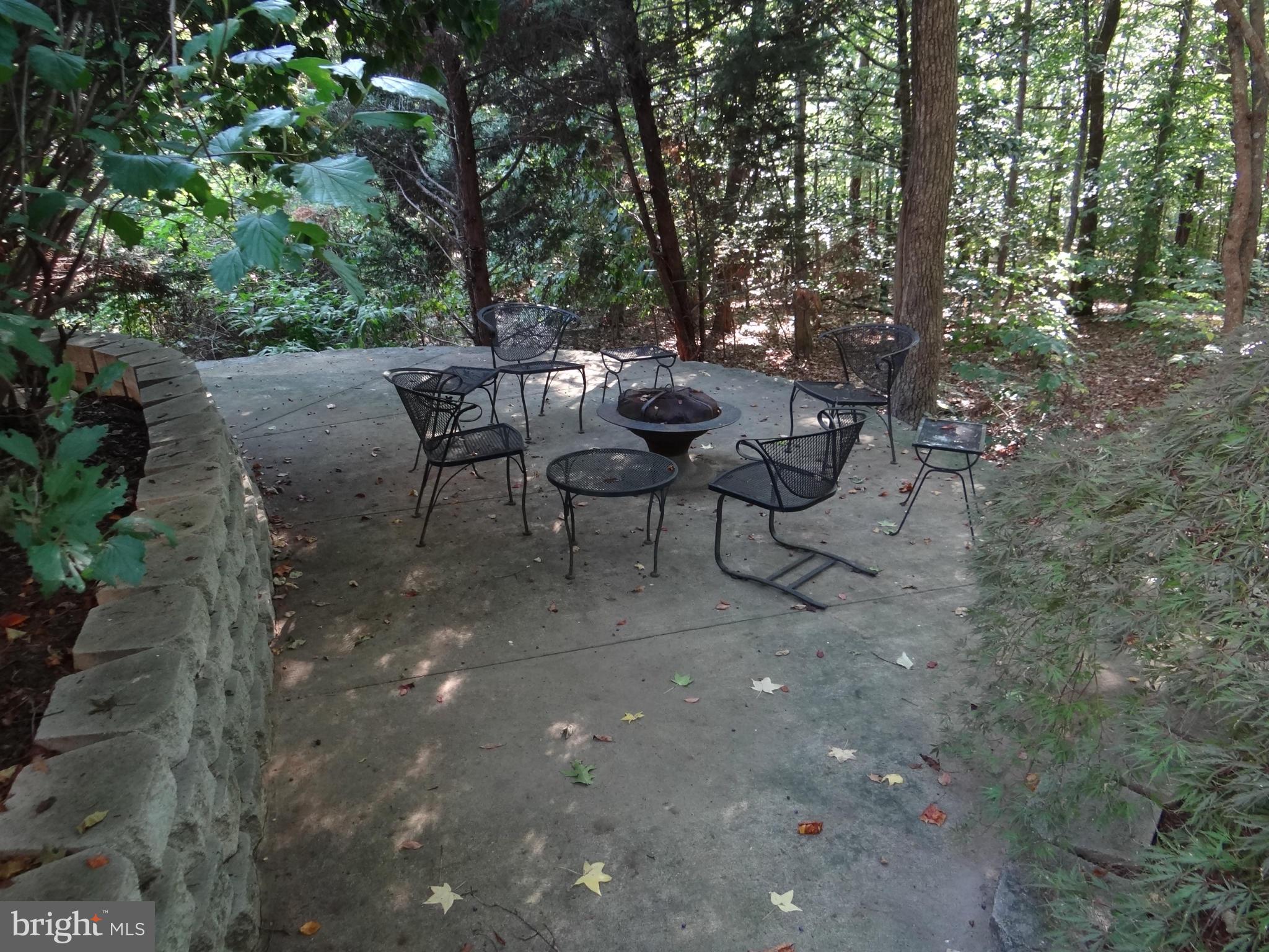 LEE'S HILL - Residential