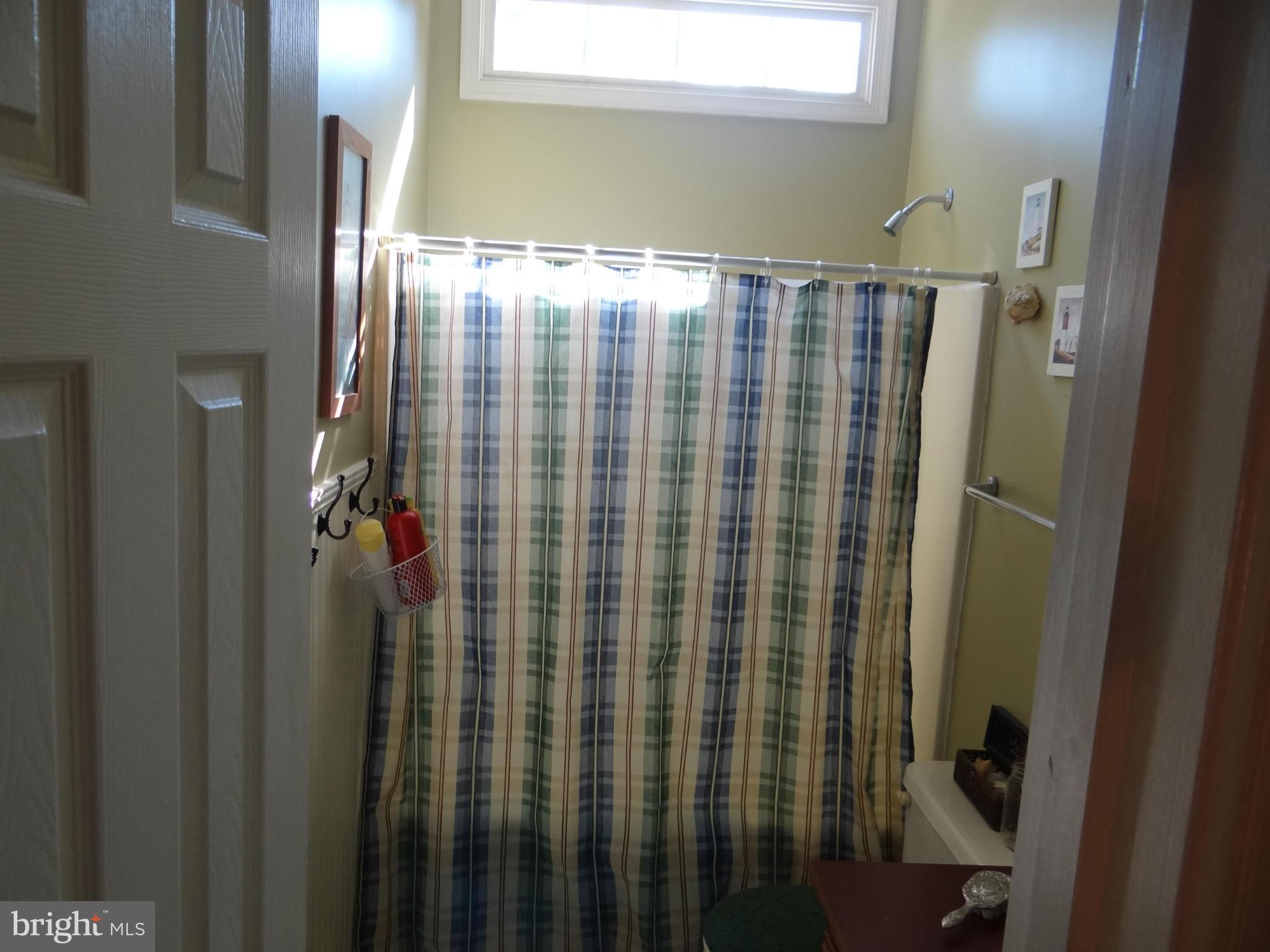 LEE'S HILL - Residential