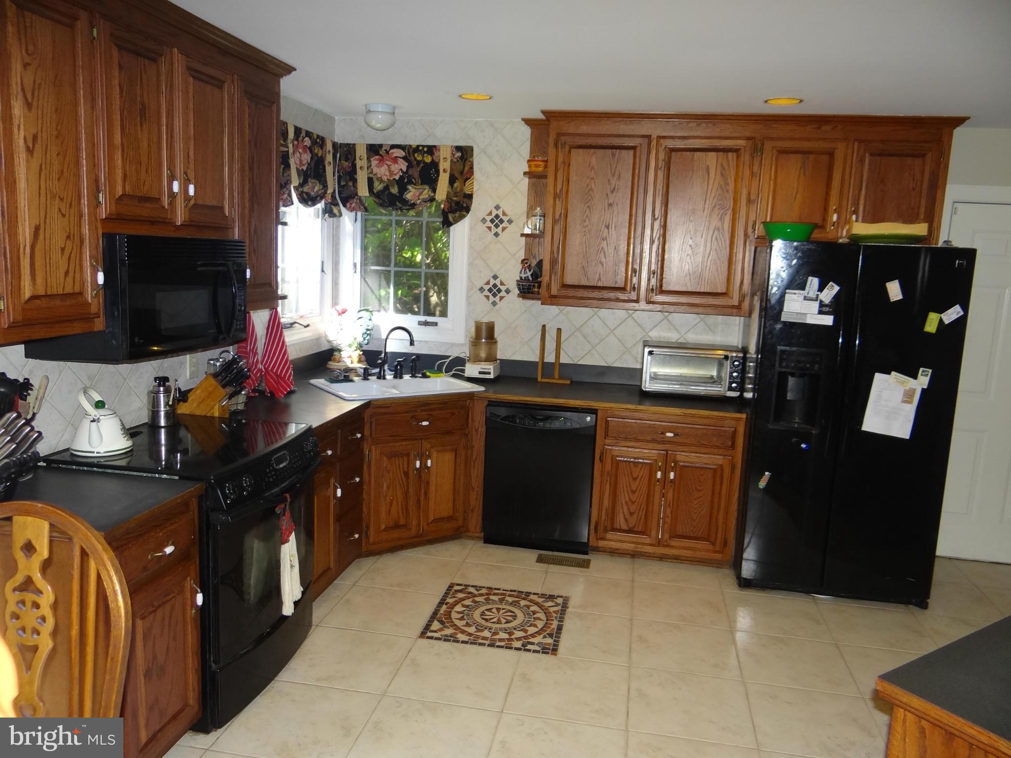 LEE'S HILL - Residential