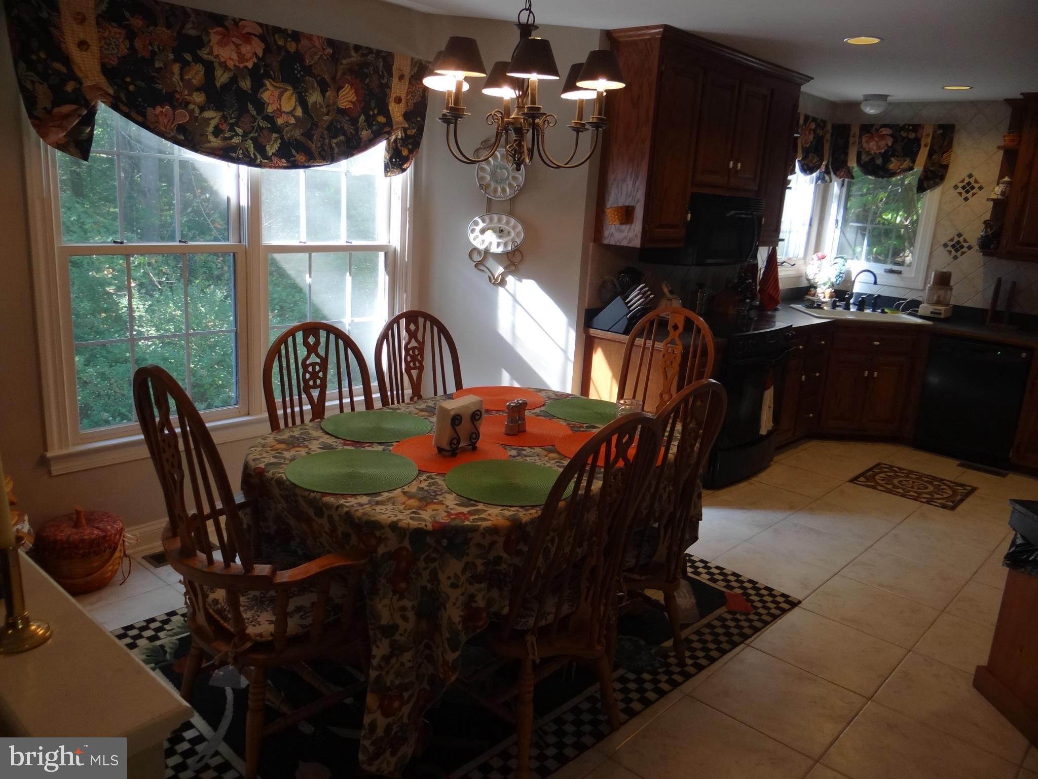 LEE'S HILL - Residential