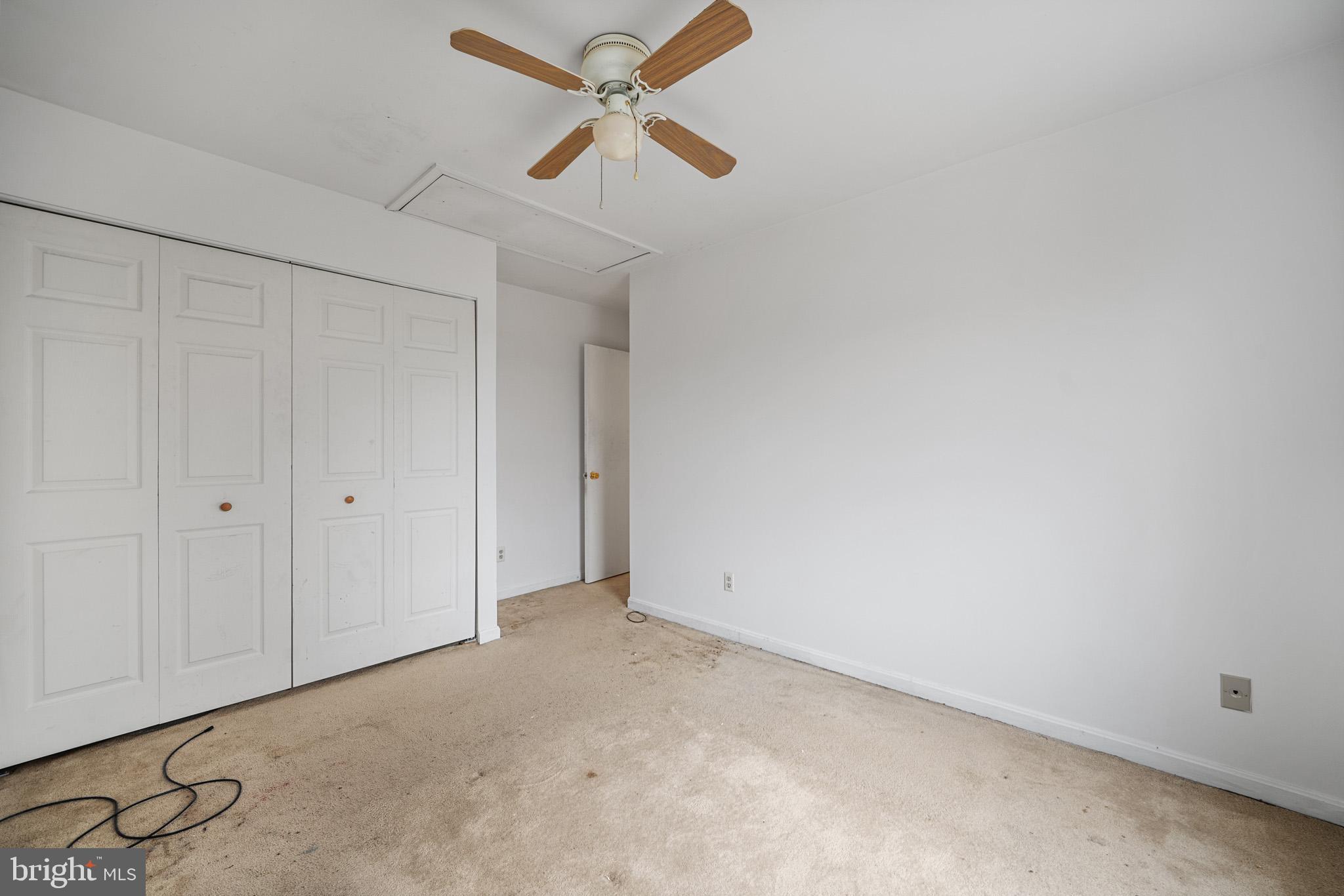 COLUMBIA BEACH - Residential