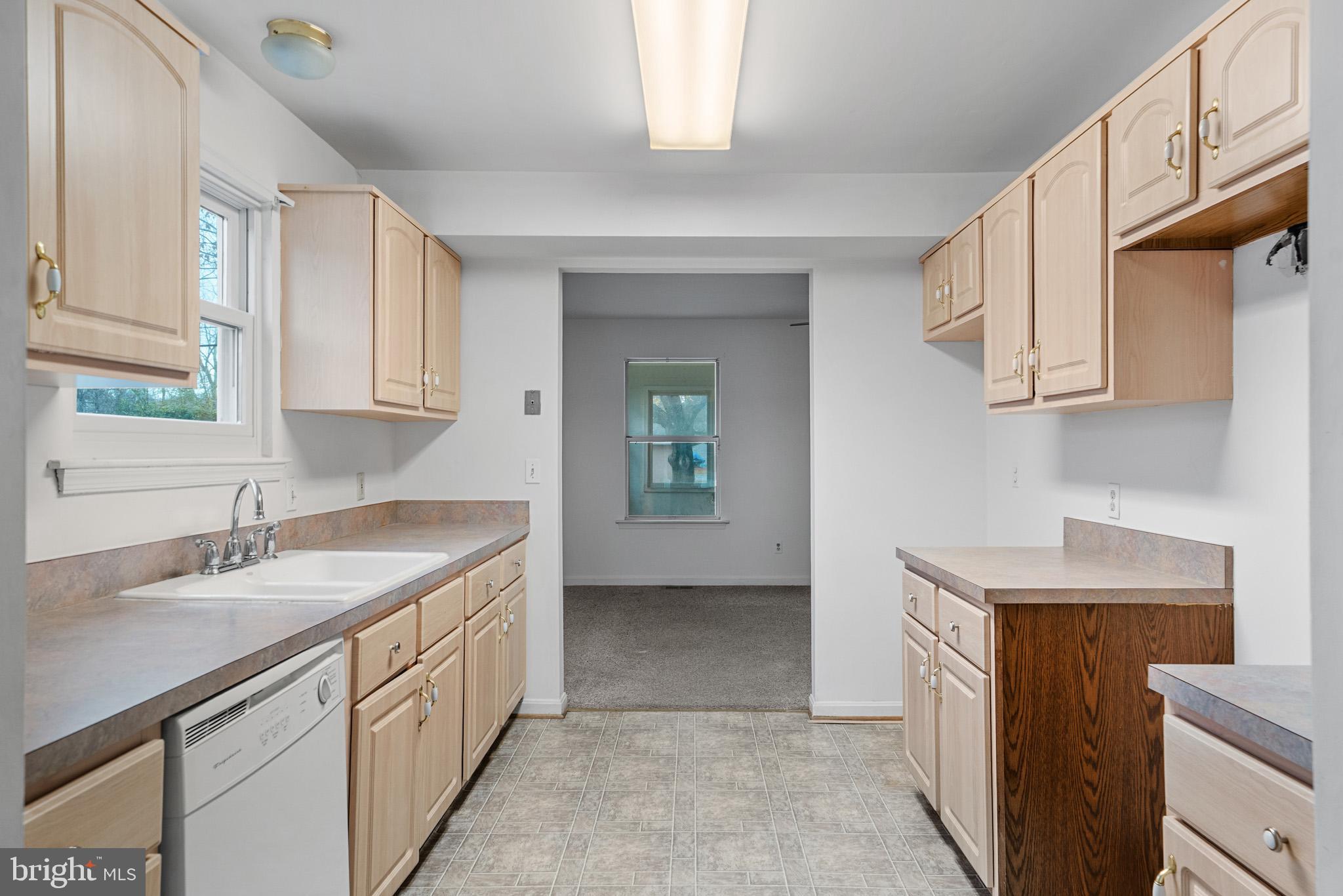 COLUMBIA BEACH - Residential