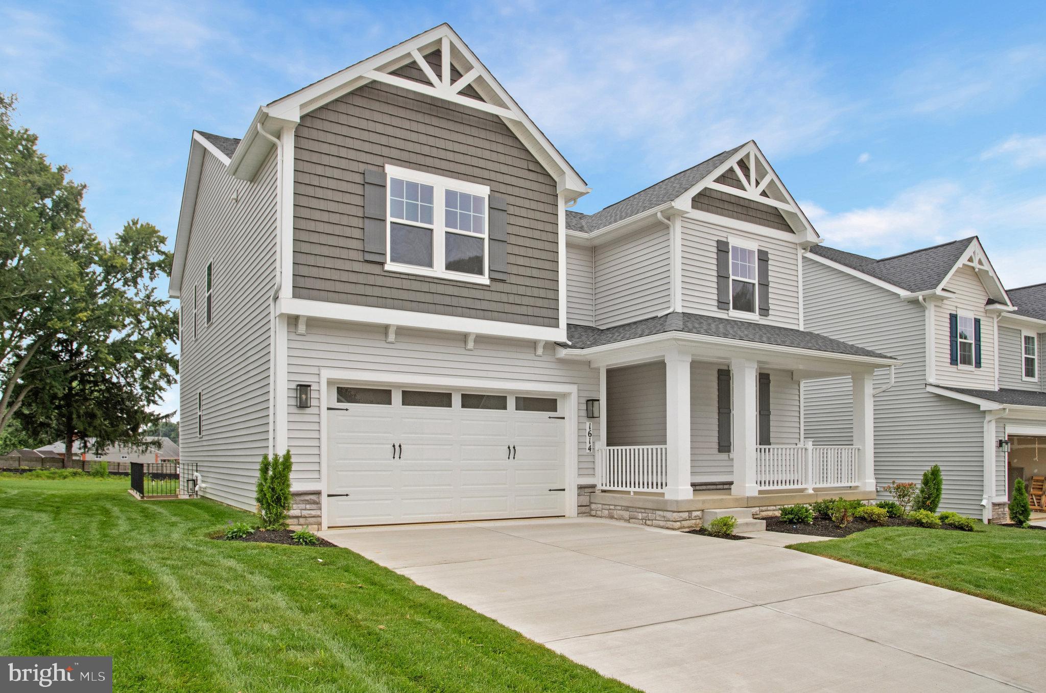 ROBERTS CROSSING - Residential