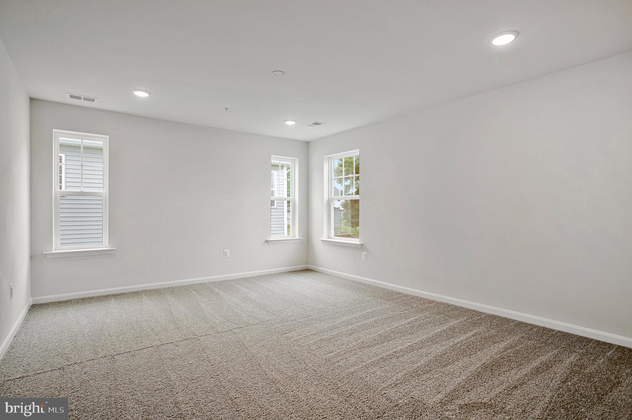 ROBERTS CROSSING - Residential