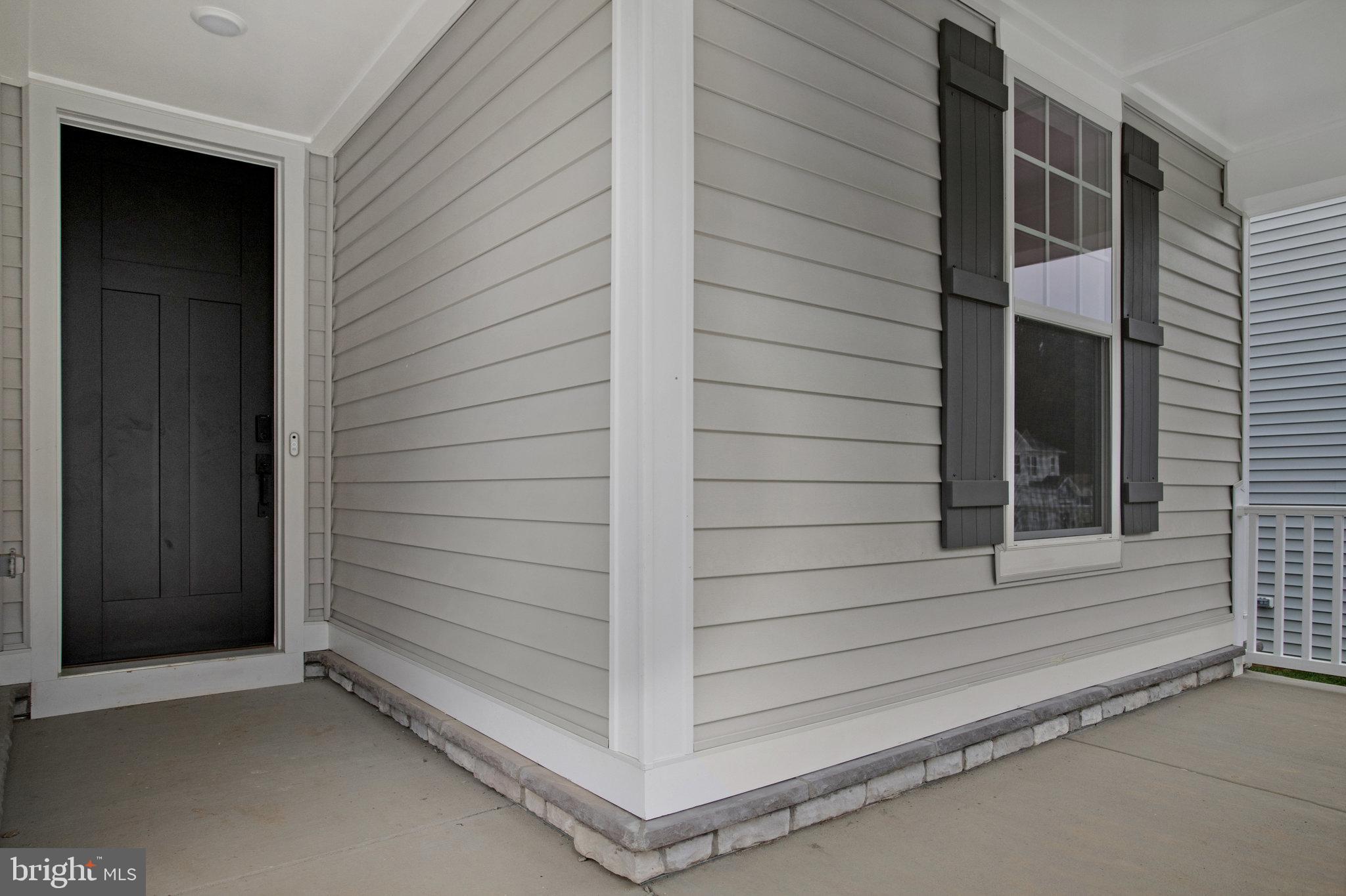 ROBERTS CROSSING - Residential
