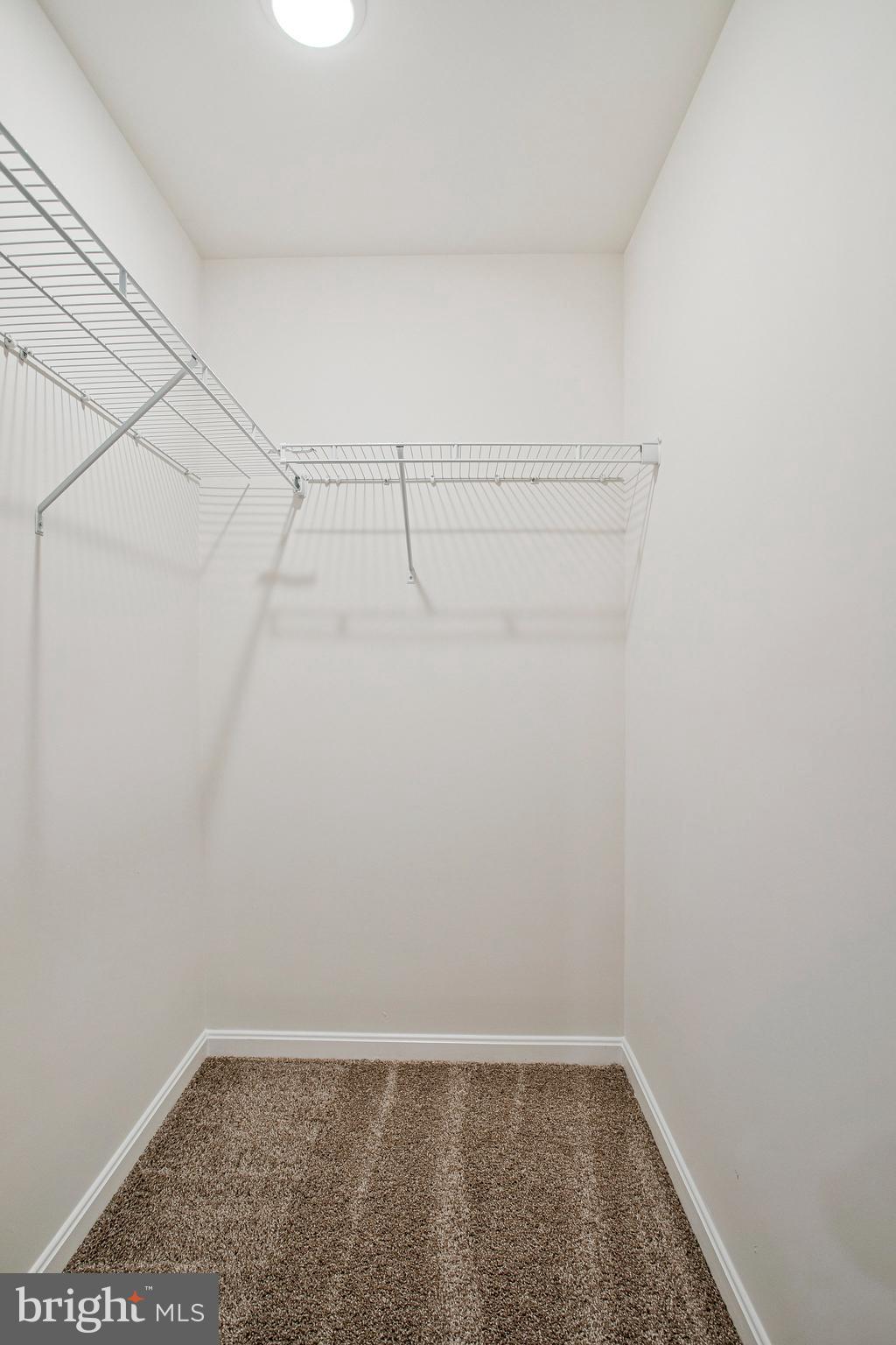 ROBERTS CROSSING - Residential