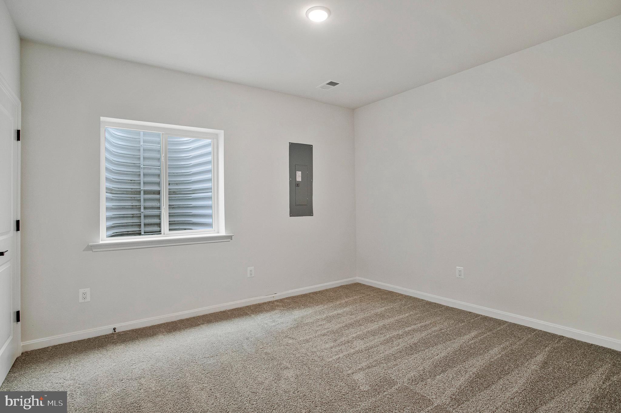 ROBERTS CROSSING - Residential
