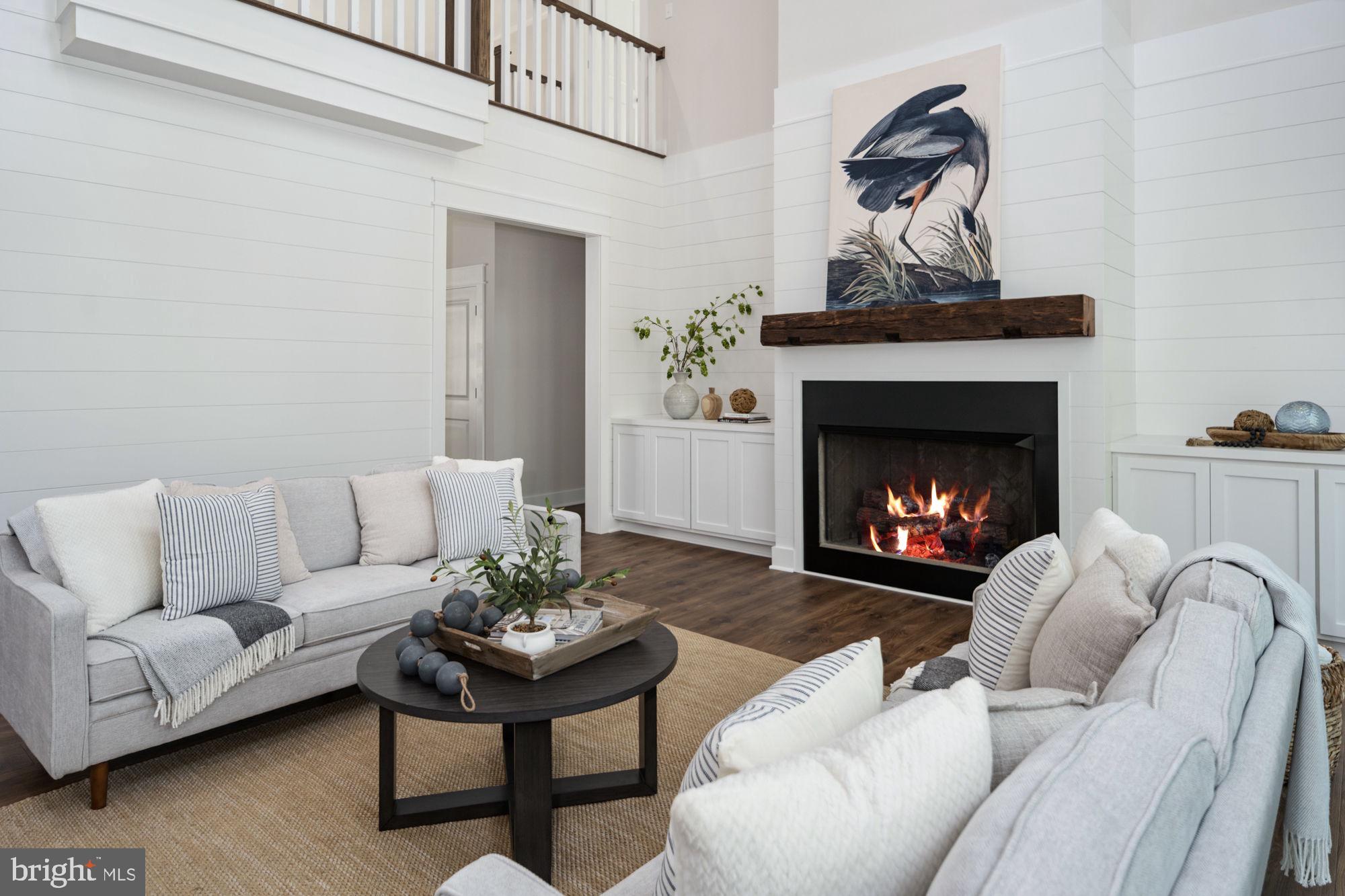 WATER EDGE ESTATES - Residential