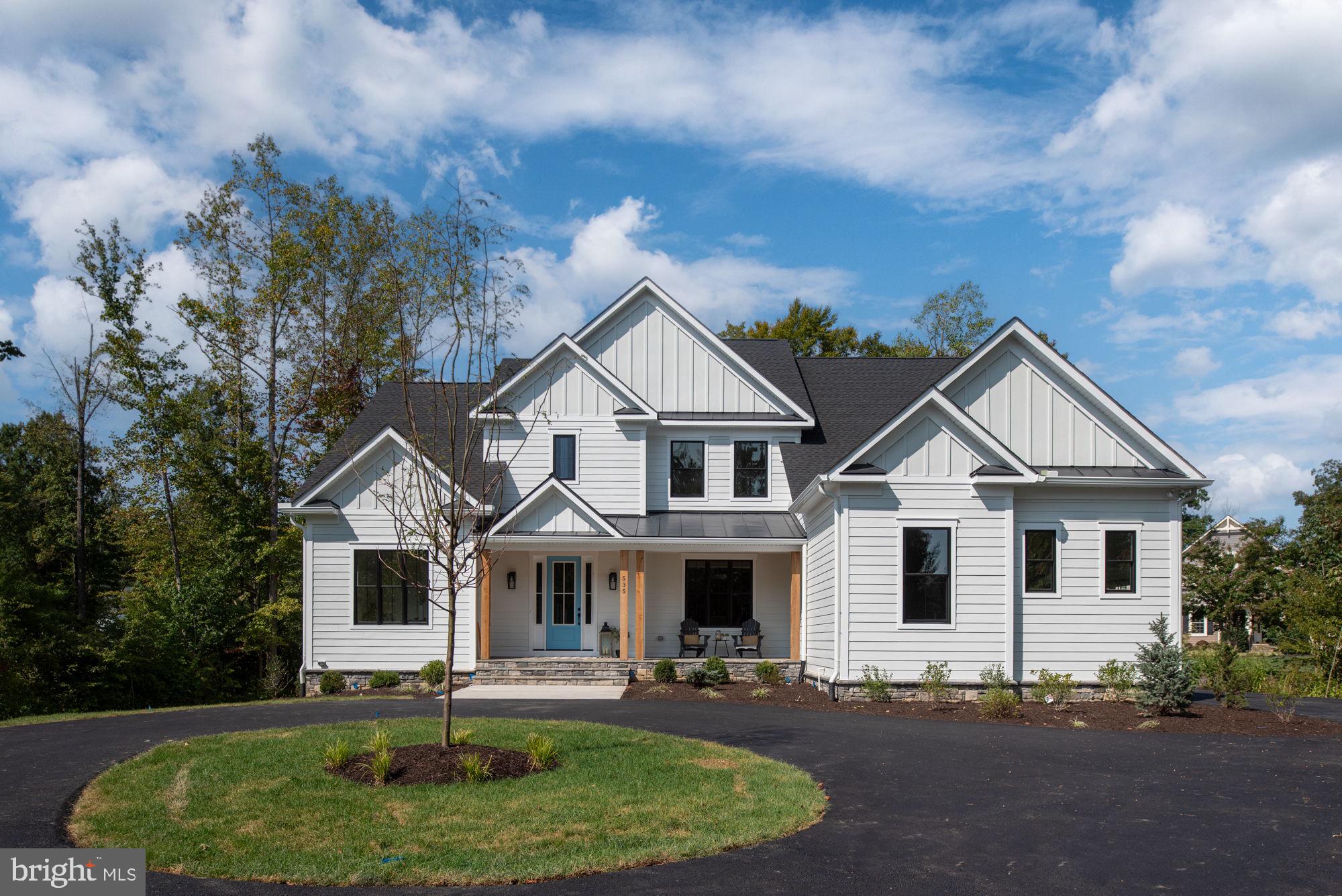 WATER EDGE ESTATES - Residential