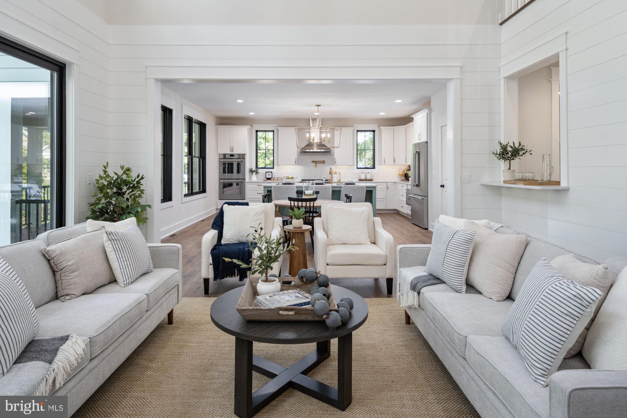 WATER EDGE ESTATES - Residential