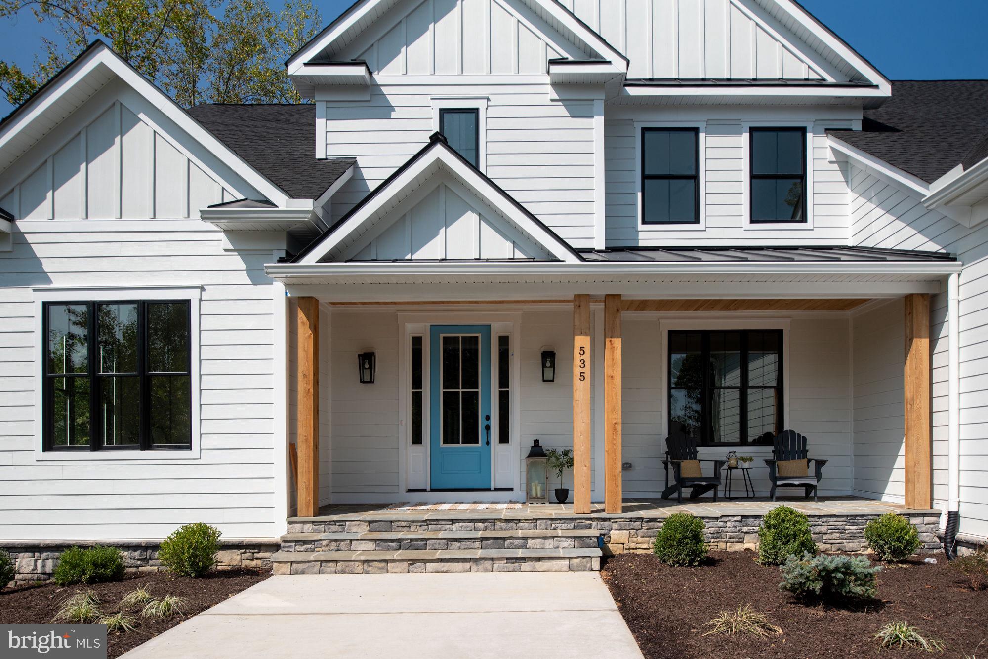 WATER EDGE ESTATES - Residential