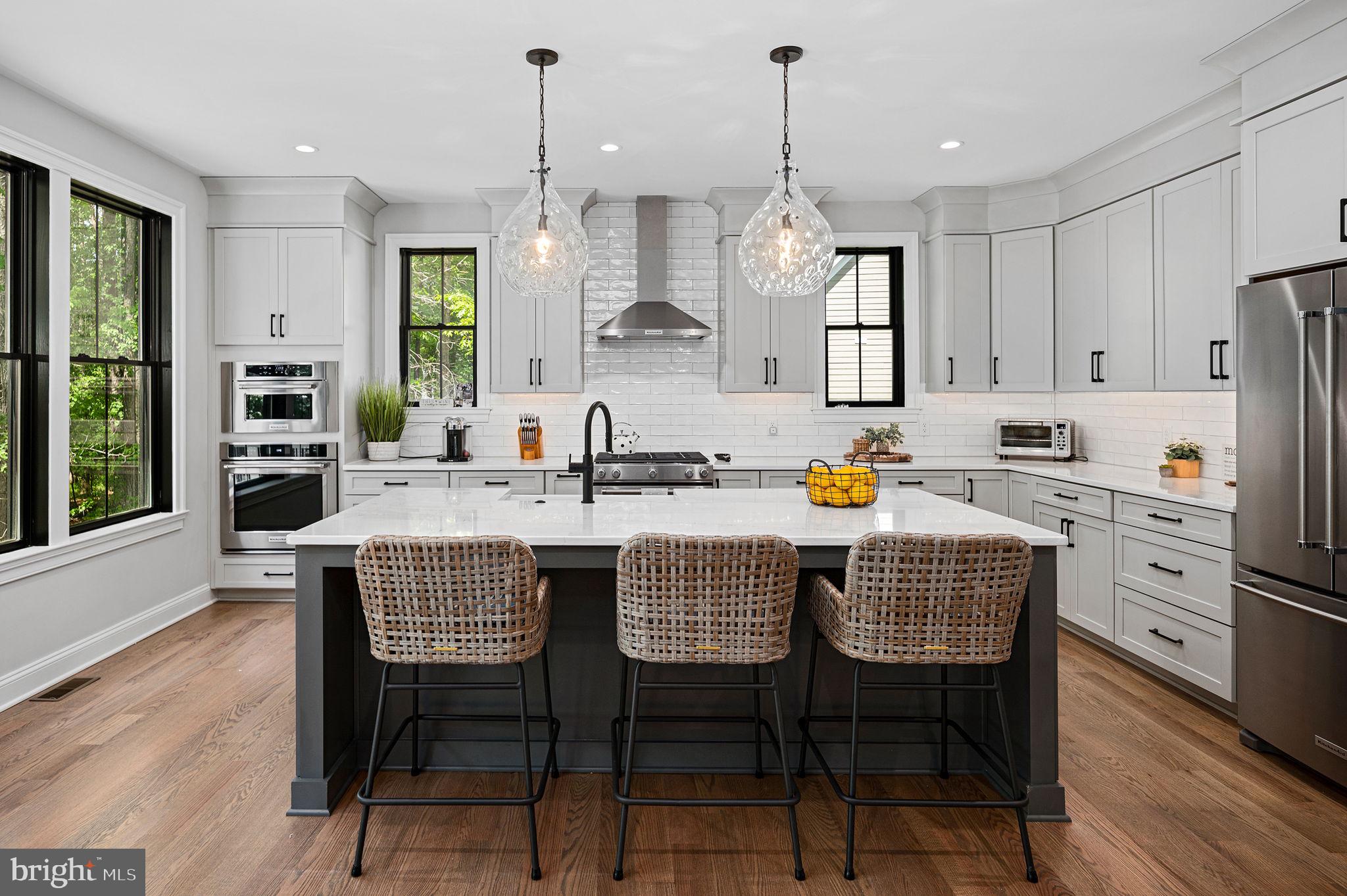 WATER EDGE ESTATES - Residential