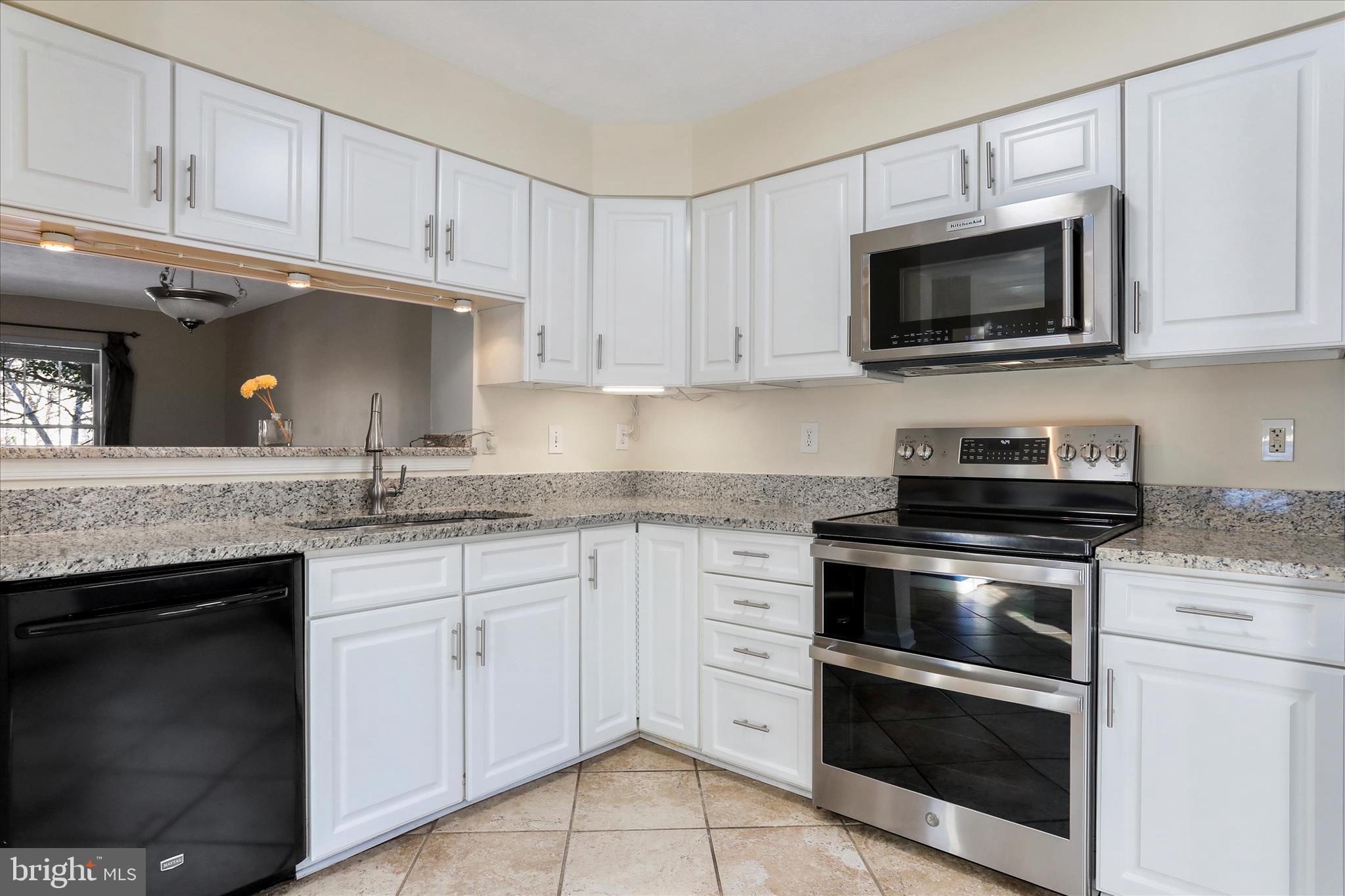 PARKVIEW TRAIL - Residential