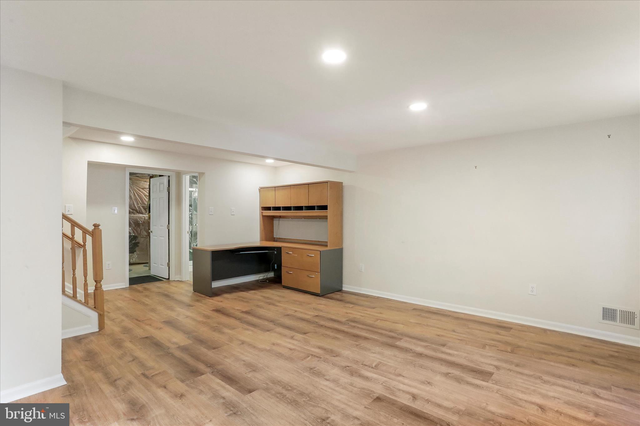 PARKVIEW TRAIL - Residential