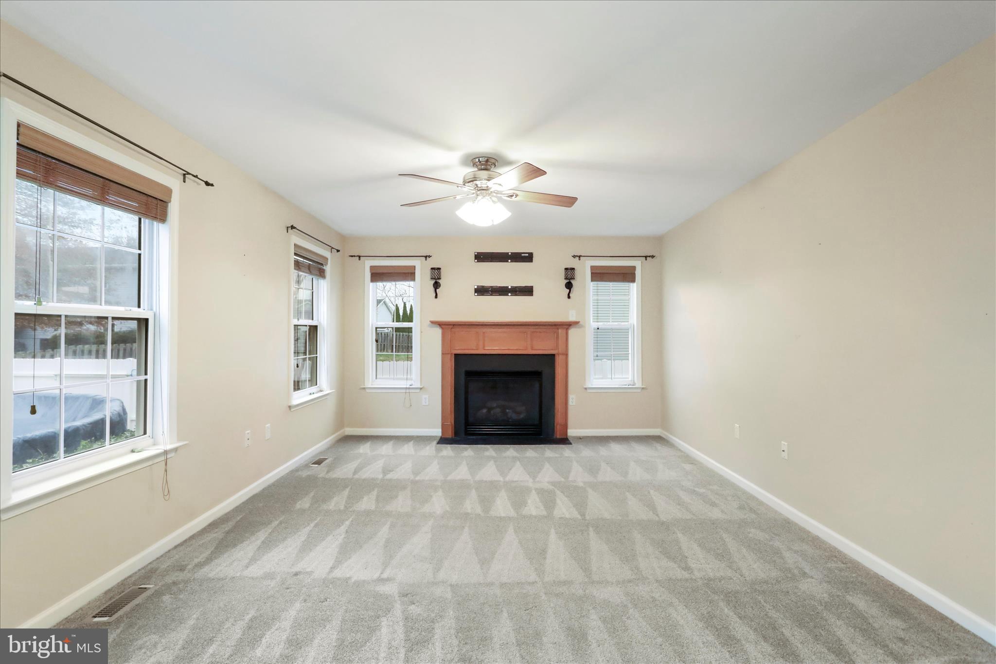 SYCAMORE VILLAGE - Residential