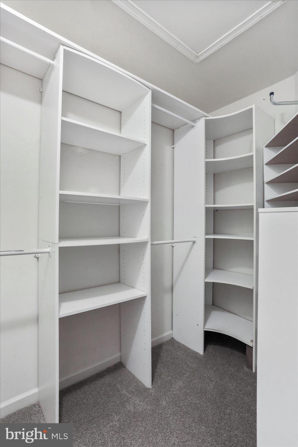 SYCAMORE VILLAGE - Residential