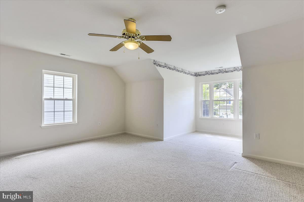 MALLARD RUN - Residential