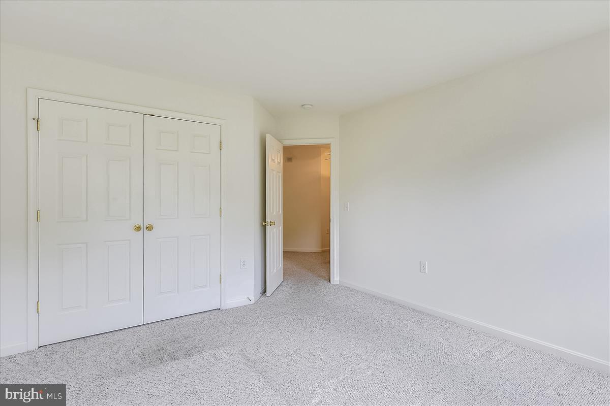 MALLARD RUN - Residential