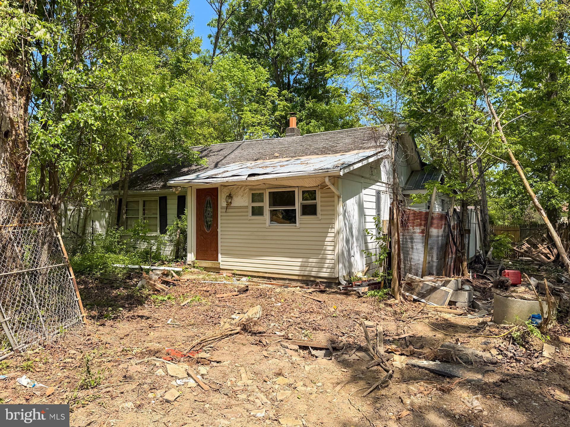 BRADDOCK ROAD - Residential