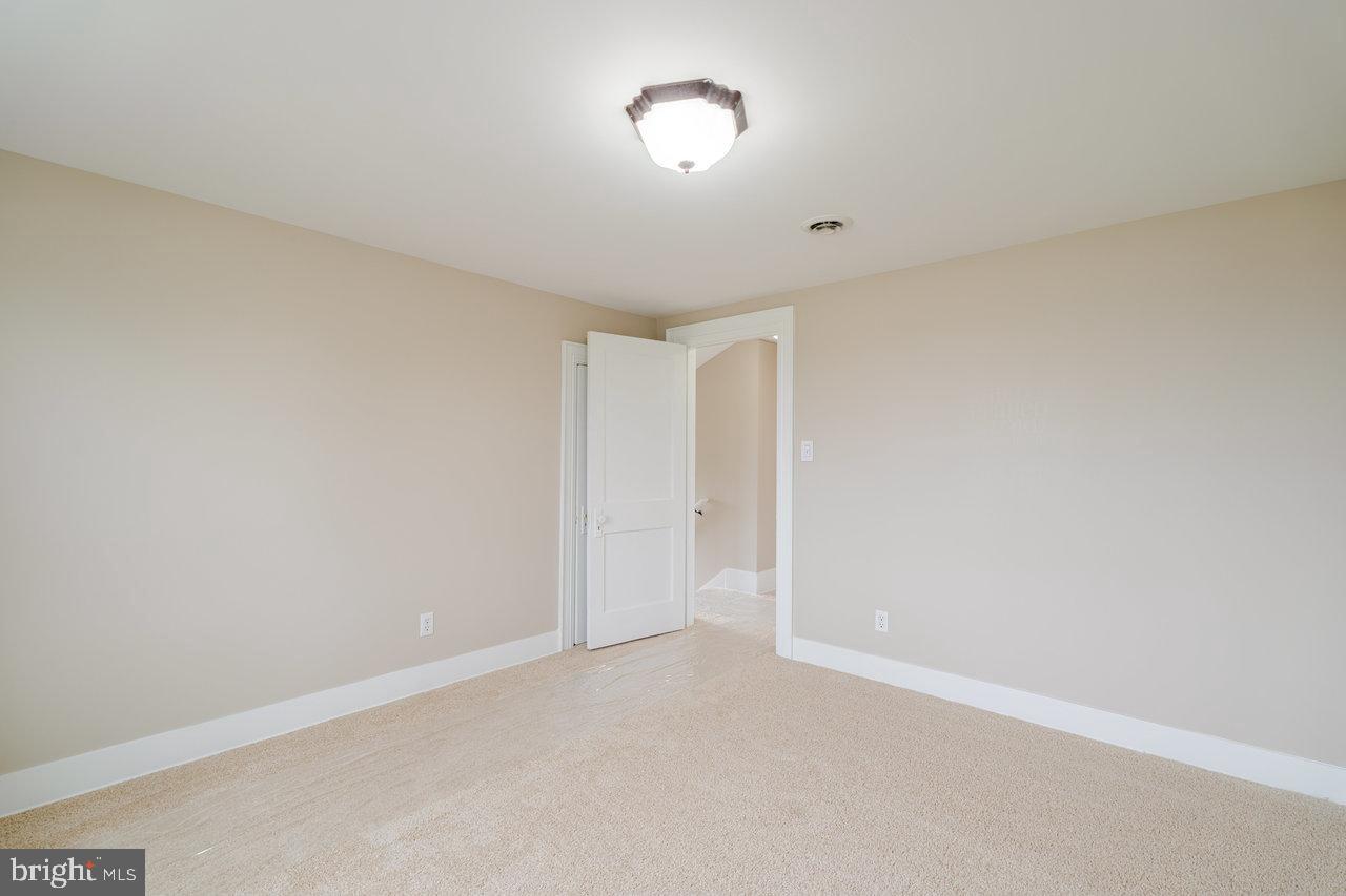 MARTINSBURG - Residential