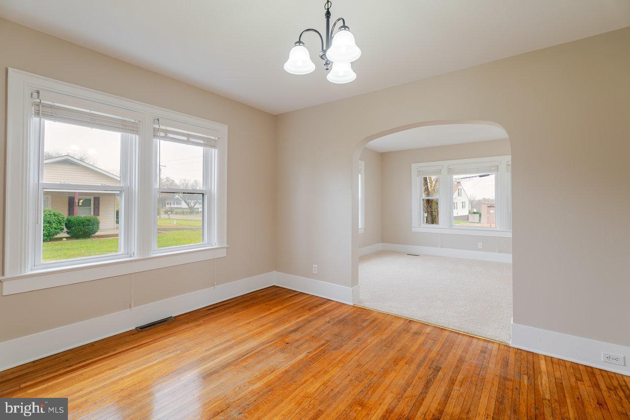 MARTINSBURG - Residential