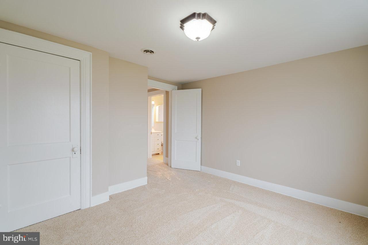 MARTINSBURG - Residential