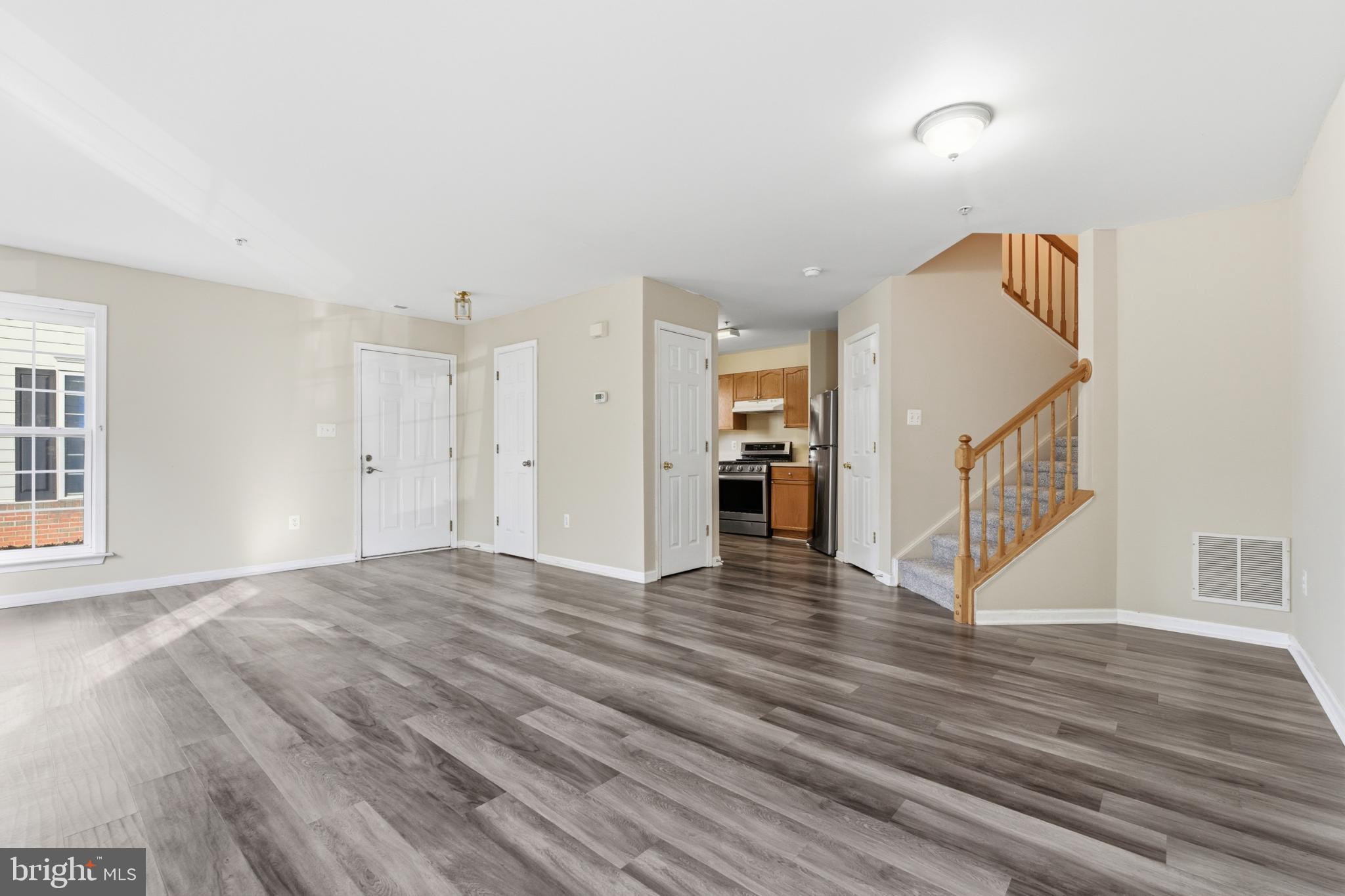 OLD FARM STATION - Residential Lease