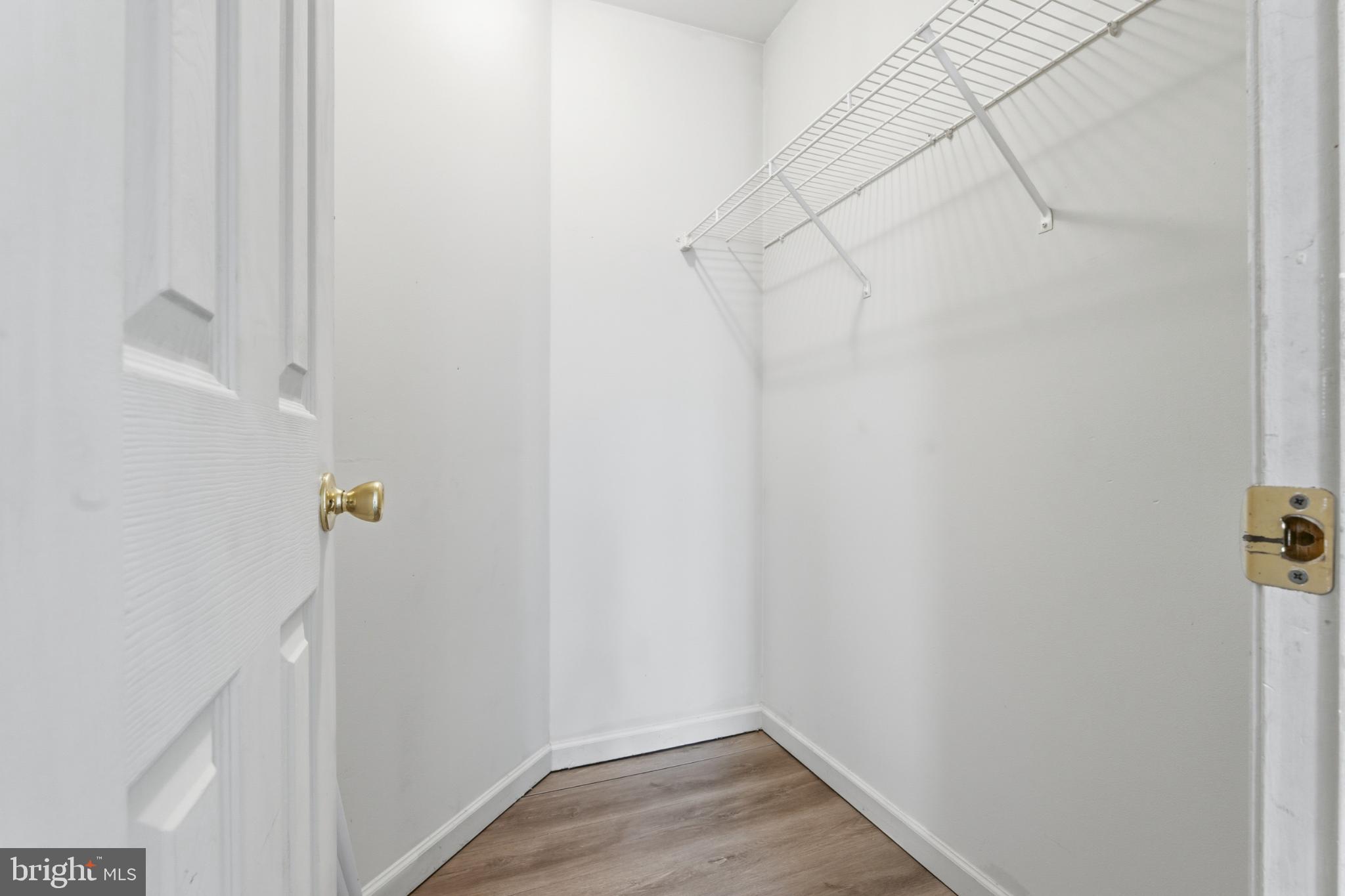 OLD FARM STATION - Residential Lease