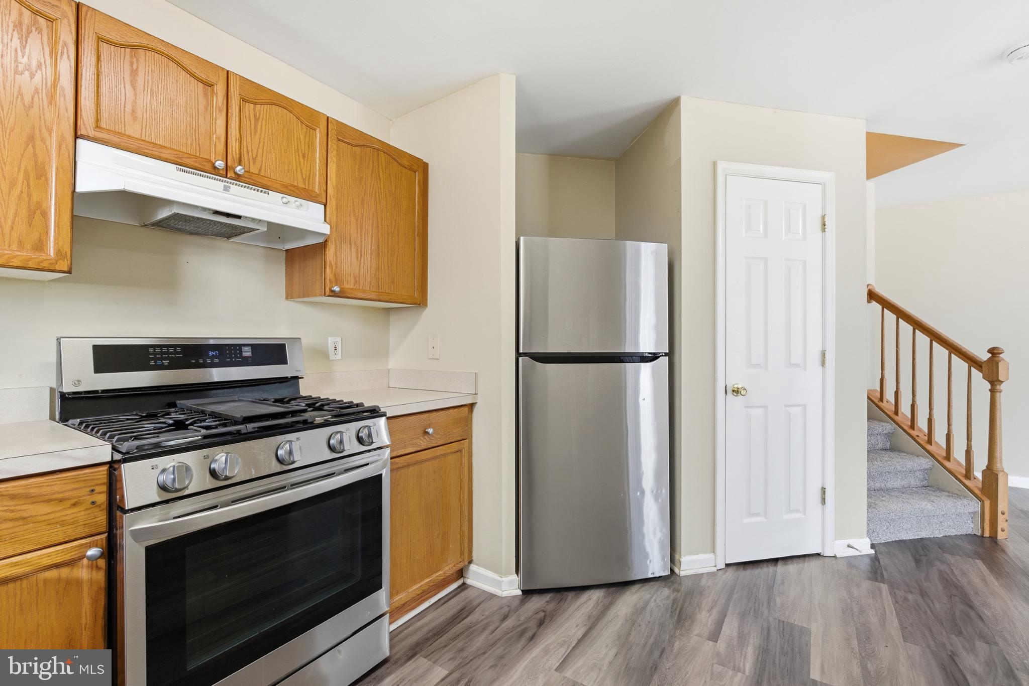 OLD FARM STATION - Residential Lease