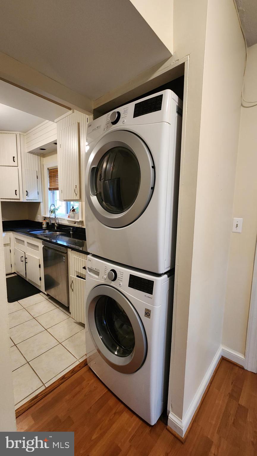 PARKFAIRFAX - Residential Lease