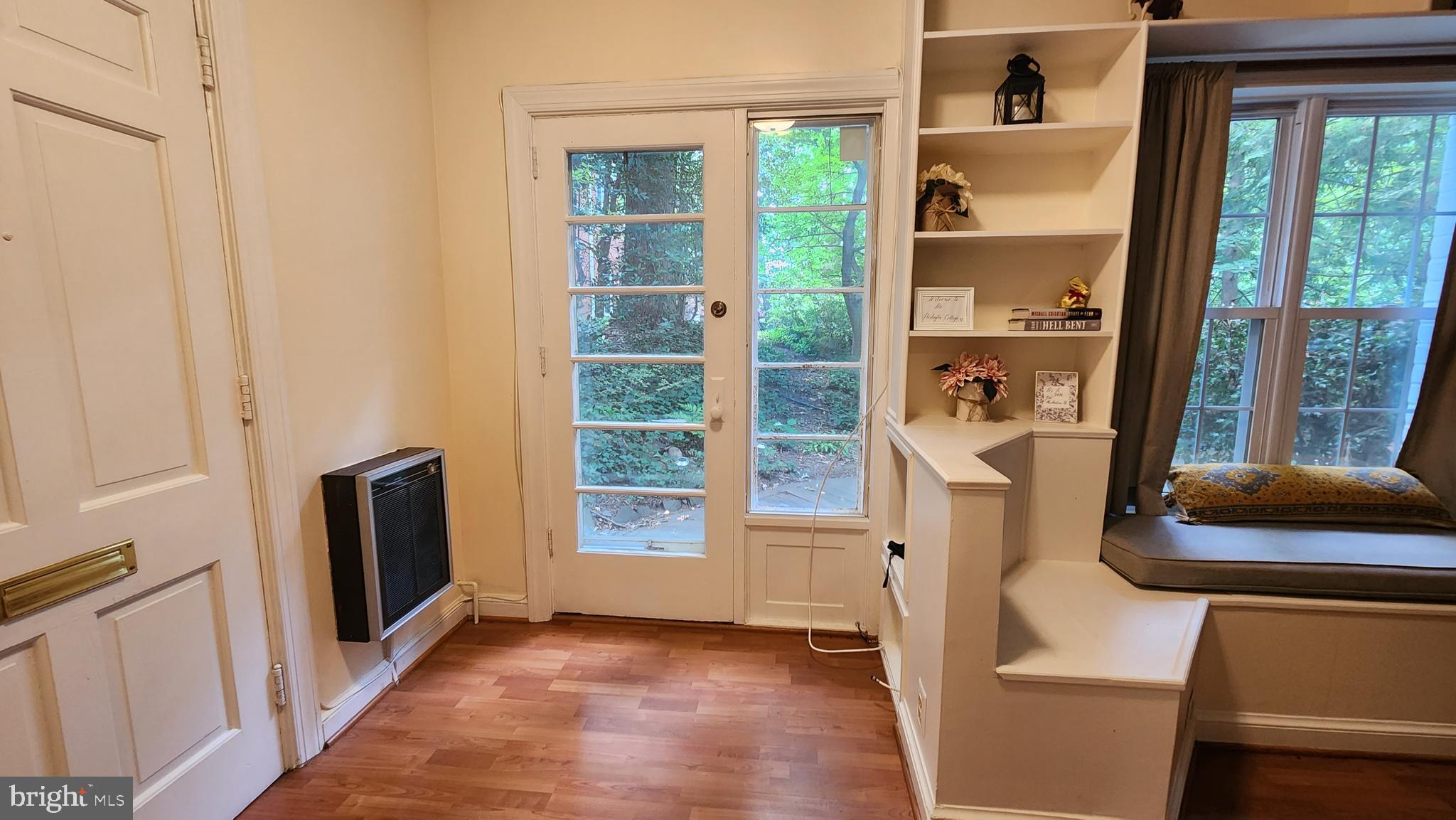 PARKFAIRFAX - Residential Lease