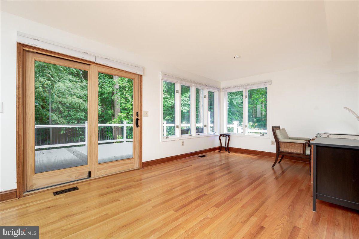 VALENTINE CREEK - Residential