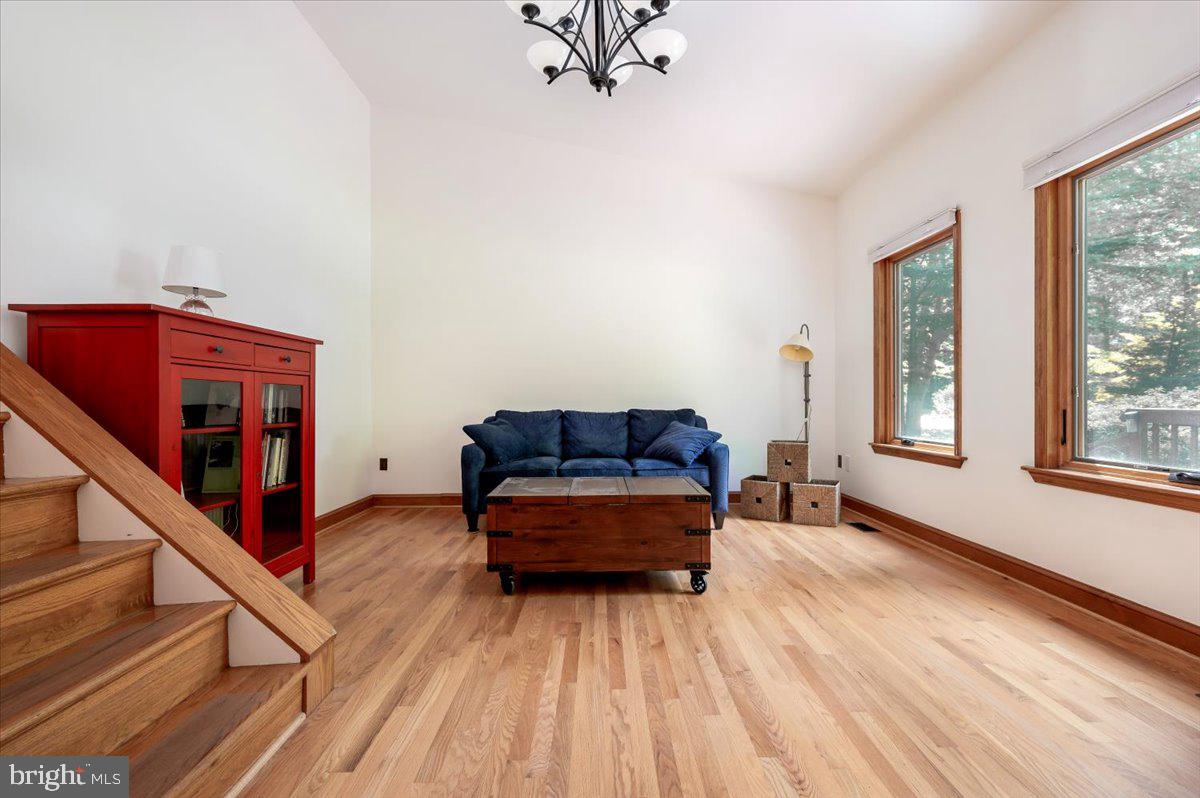 VALENTINE CREEK - Residential