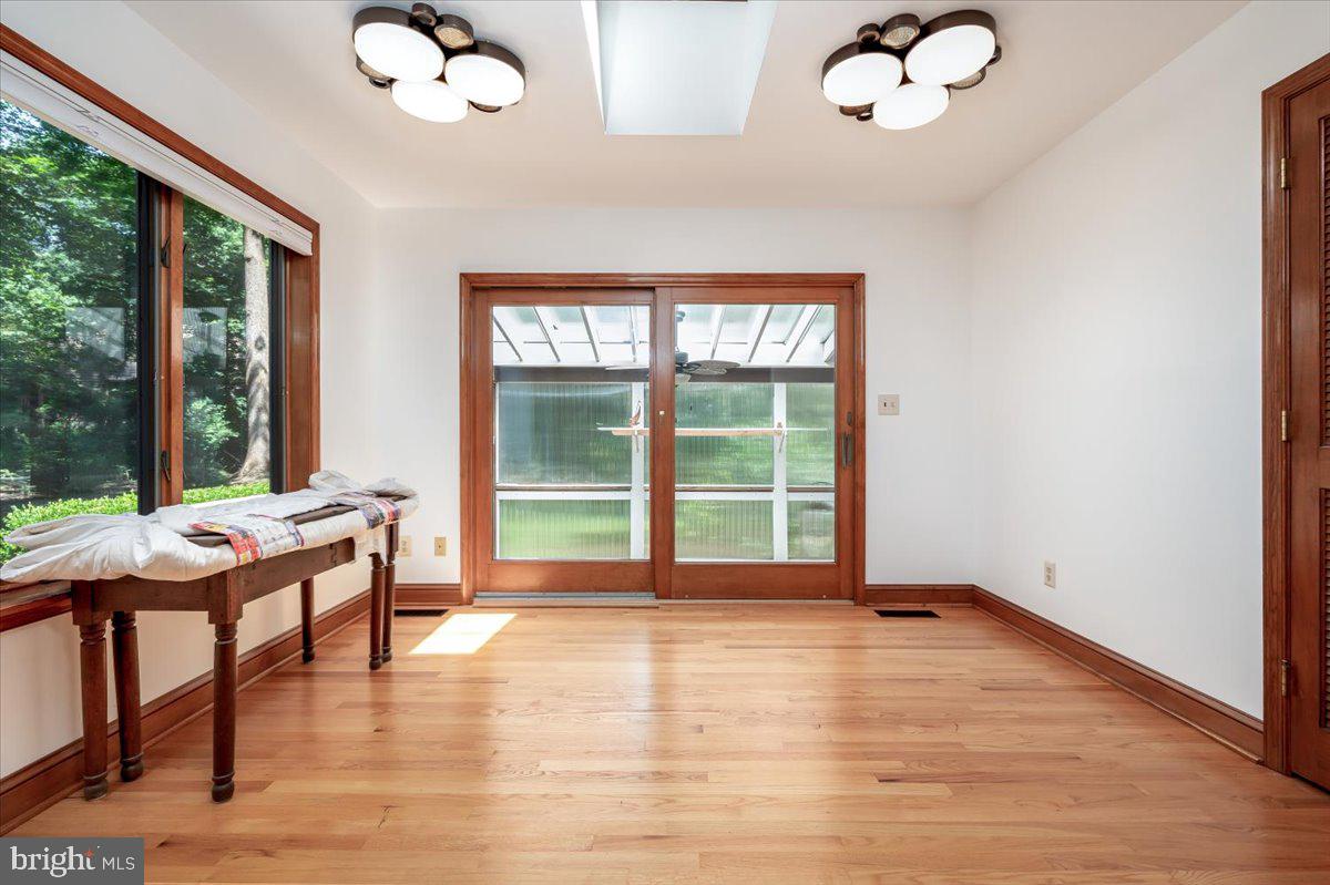 VALENTINE CREEK - Residential